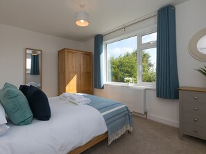 Cottage | 2 bedrooms, individually decorated, individually furnished, free WiFi - Brynmaur (St Ives)