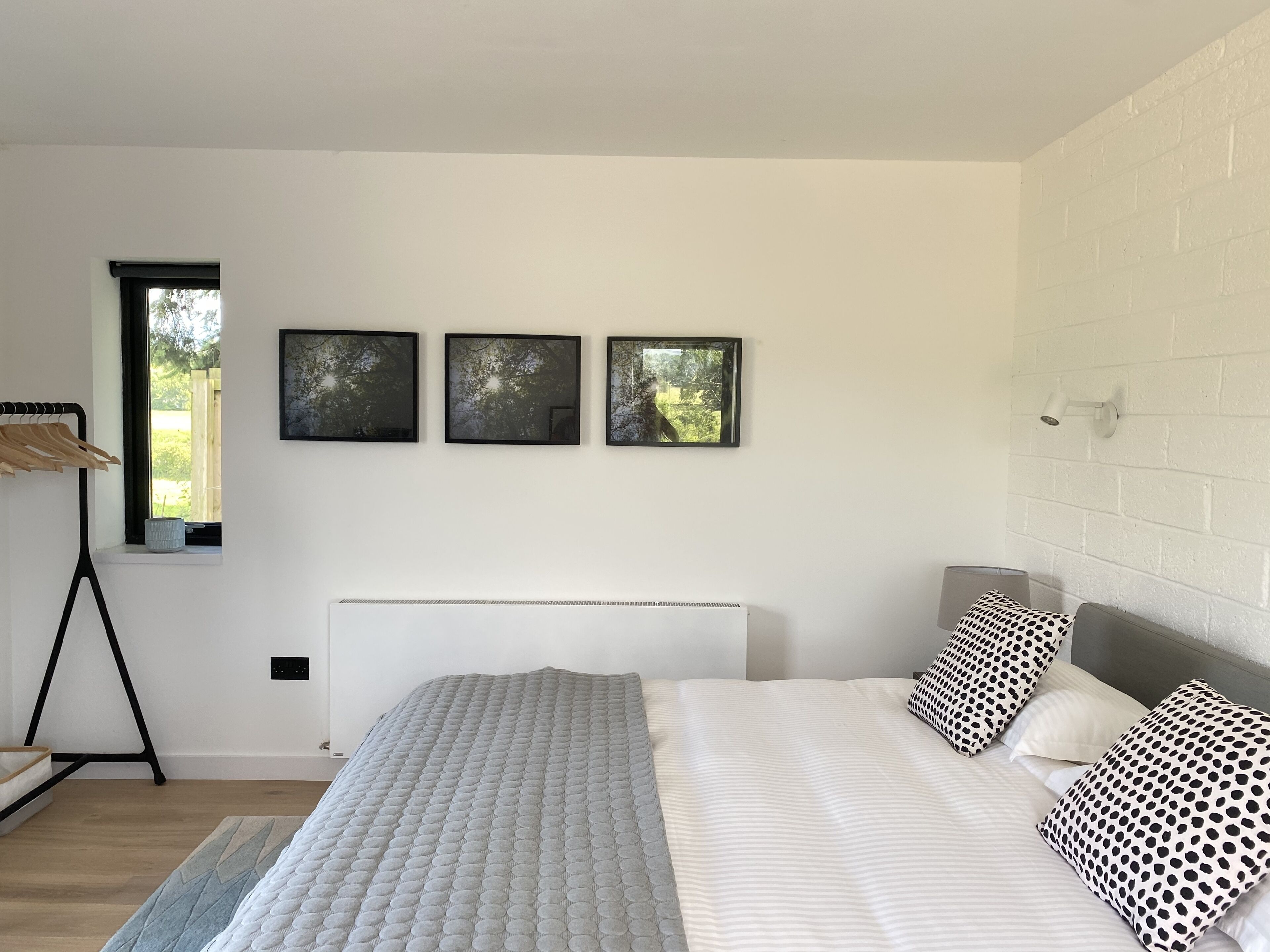 1 soverom, strykejern/-brett, reiseseng for barn og wi-fi (inkludert)