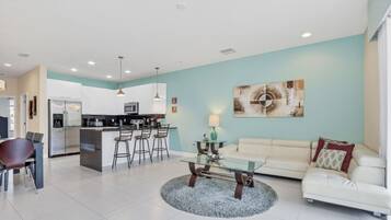 Townhome, 3 Bedrooms | Living room
