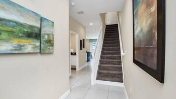 Townhome, 3 Bedrooms | Interior