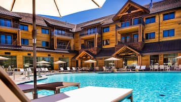 Condo, 2 quartos | Piscina | Piscina aquecida