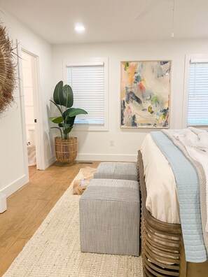 3 habitaciones, escritorio, tabla de planchar con plancha y wifi gratis 