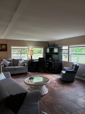 Smart TV, offices, printers