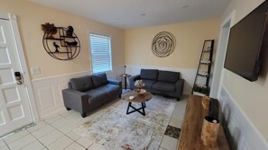 تلفزيون ذكي