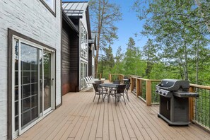 Outdoor dining - Expansive Home with Hot Tub, 1 Mile to Main St (Breckenridge)