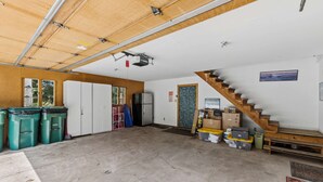 Interior - Expansive Home with Hot Tub, 1 Mile to Main St (Breckenridge)