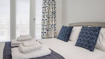 2 bedrooms, iron/ironing board, travel crib, free WiFi