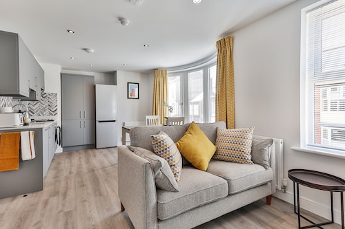 Belle House, Apt 1