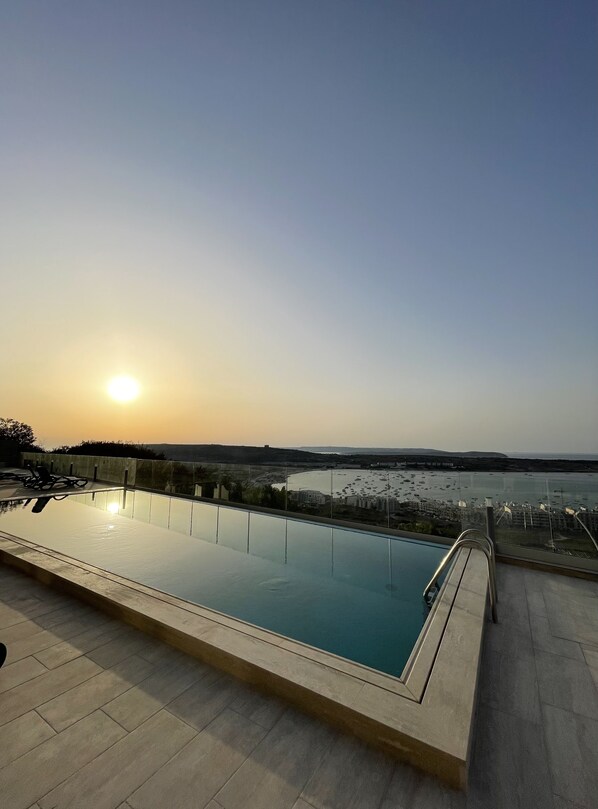 Outdoor pool - Hotel VIU57 (Mellieha)