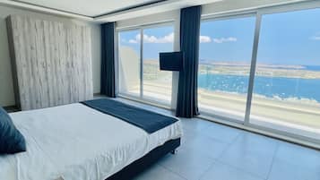 Habitación Deluxe con 1 cama doble o 2 individuales, balcón, vistas al mar | Vistas desde la habitación