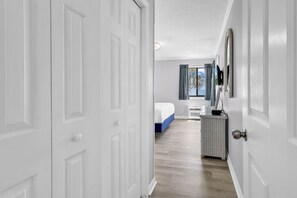 2 bedrooms, iron/ironing board, free Internet, bed sheets - Ocean Forest Villas 🏖️ Oceanfront 🏖️ (Myrtle Beach)