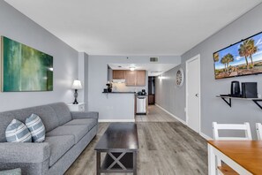 TV - Condo at Meridian Plaza 🍹Ocean Front 🍹 (Myrtle Beach)