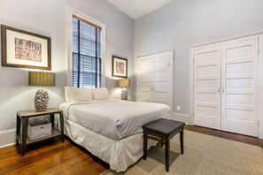 1 Schlafzimmer, Bügeleisen/Bügelbrett, Bettwäsche