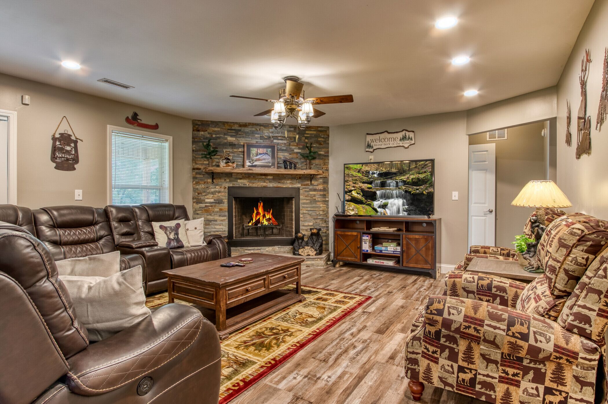 Smart TV, fireplace, video games