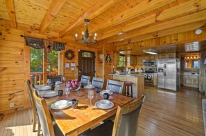 Dining - Mountain-View Cabin w/ Game Loft, Hot Tub & Fireplaces (Sevierville)