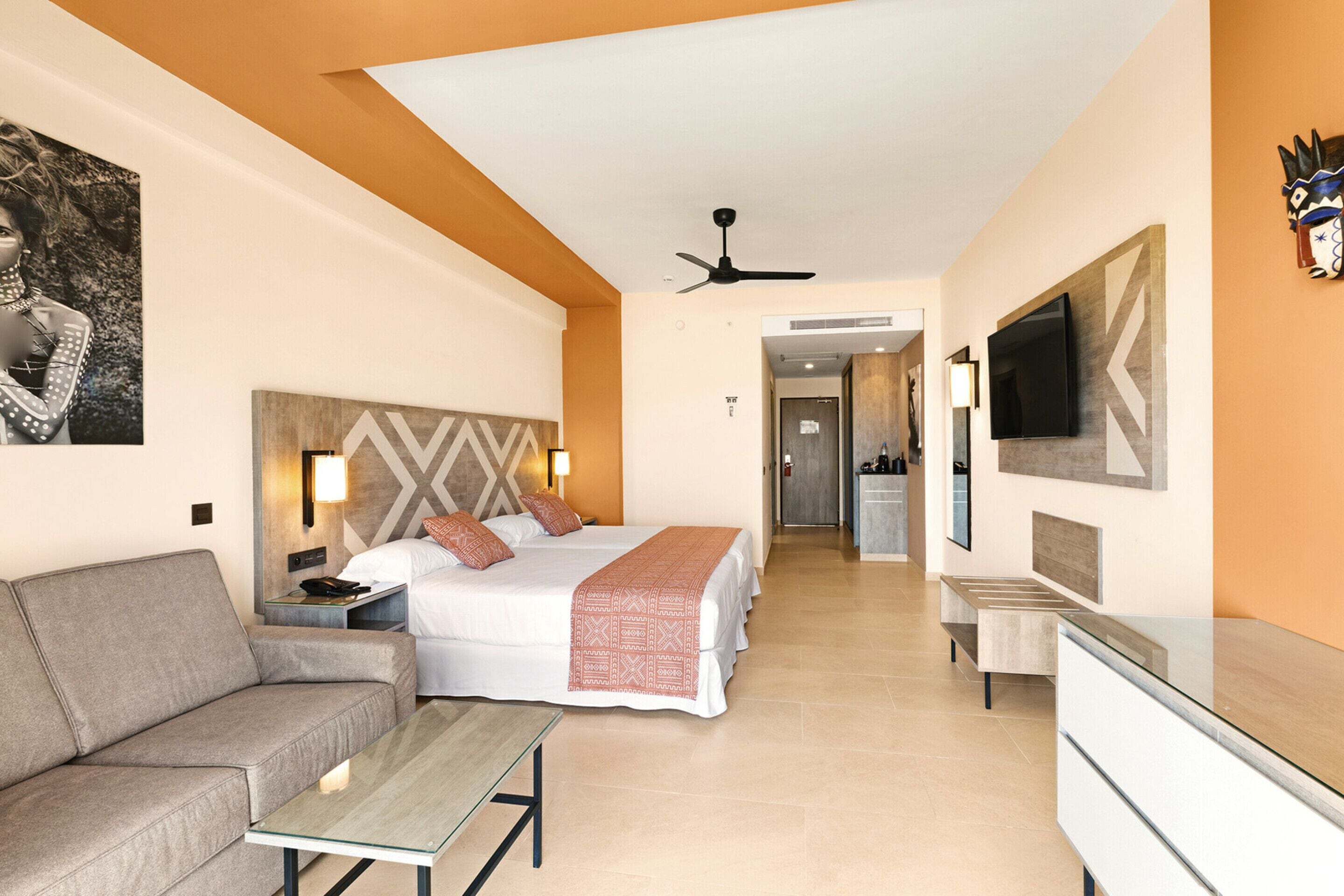 1 bedroom, in-room safe, bed sheets