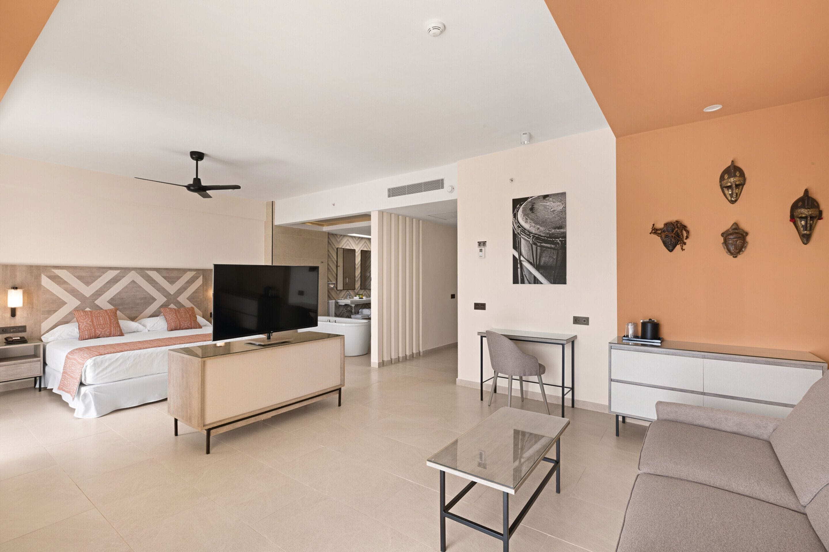 1 bedroom, in-room safe, bed sheets