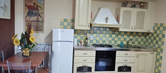 Cozy apartment within walking distance of downtown