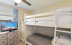 2 quartos, Wi-Fi de cortesia, roupa de cama