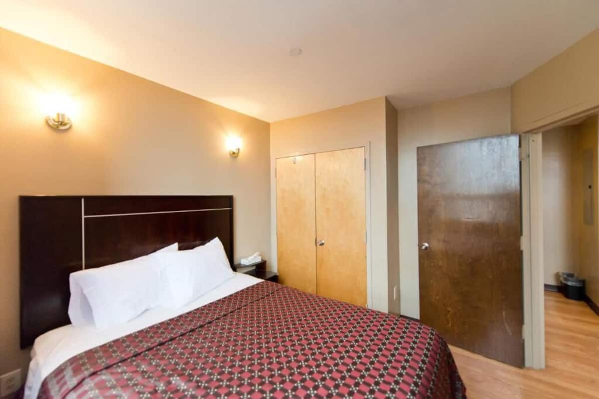 Basic Double Room