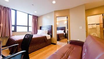 Basic Suite | Free WiFi, bed sheets, wheelchair access