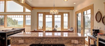 Rustic Retreat on Flathead Lake