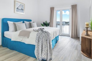 4 bedrooms, desk, iron/ironing board, free WiFi - Admiralsdeck Panoramablick, Finnische Sauna, 3 Baeder, Fahrstuhl, 2 Terrassen (Olpenitz)