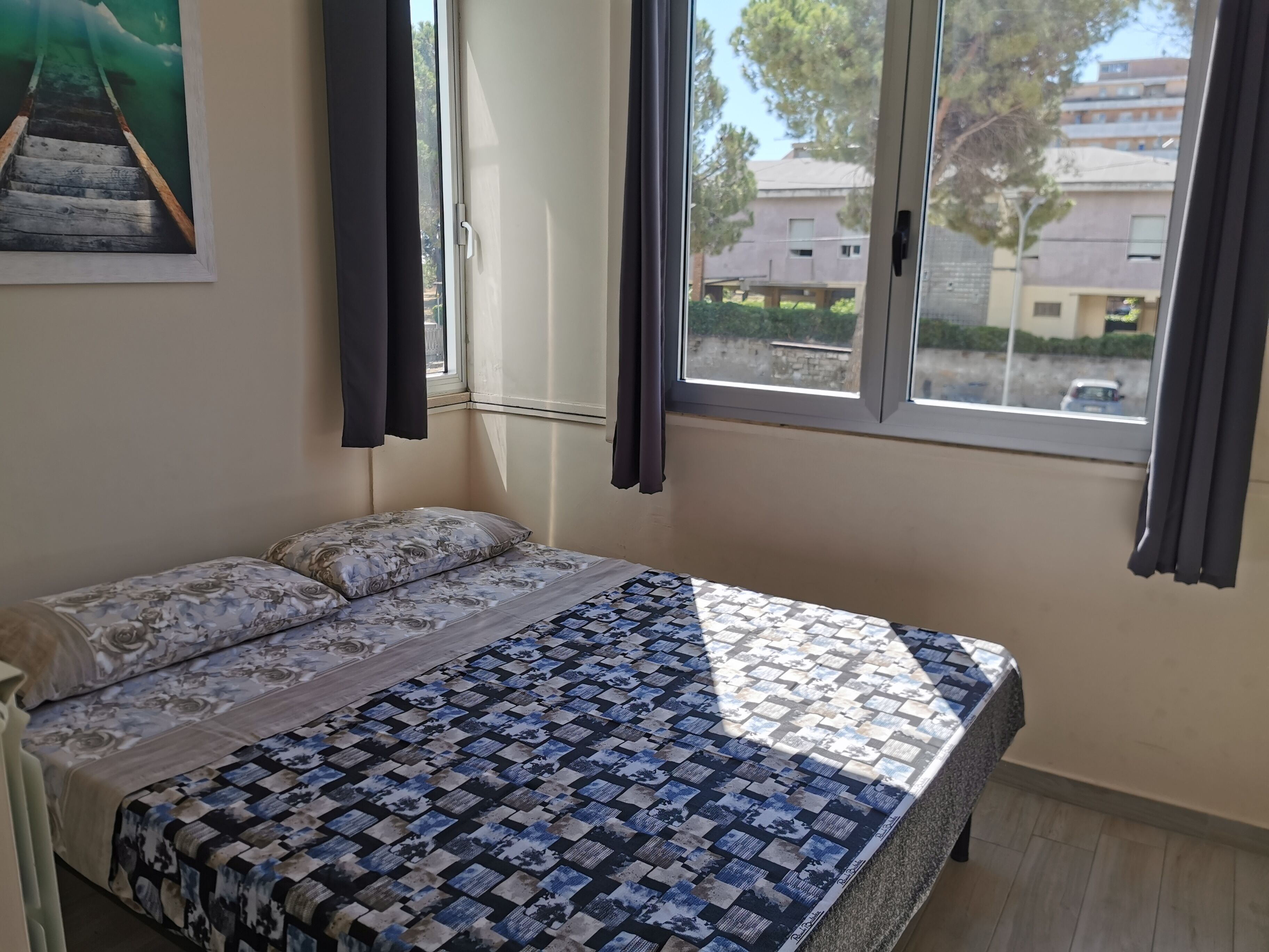 1 camera, ferro/asse da stiro, Wi-Fi gratuito, lenzuola