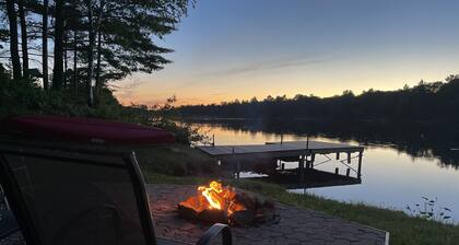 Quiet Retreat for Nature Lovers - 4 Seasons, Pet Friendly, Secluded