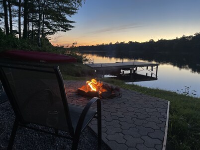 Quiet Retreat for Nature Lovers - 4 Seasons, Pet Friendly, Secluded