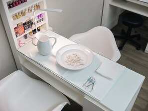 علاجات للجسم، جلسات تدليك رياضي ، جلسات للعناية بالوجه