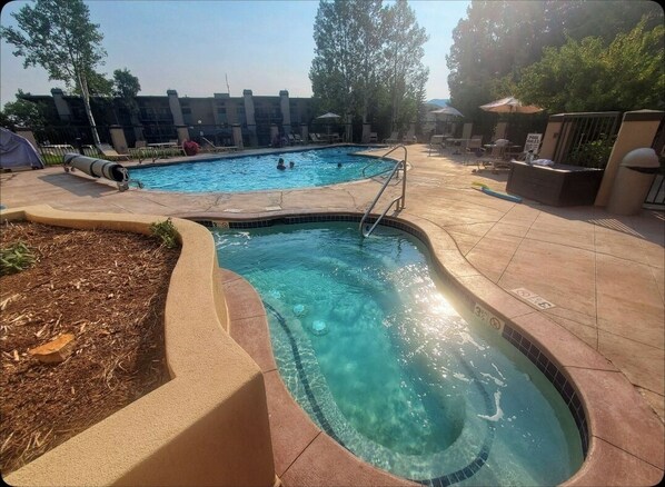 Outdoor pool, a heated pool