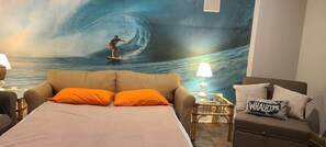 3 bedrooms, iron/ironing board, travel cot, WiFi