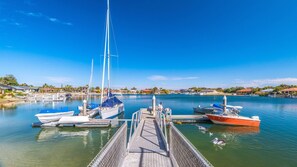 Marina - Peninsula Court - Unit 1 (YAMBA)