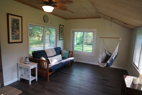 Secluded Woods Edge Cottage in Dowagiac MI. 