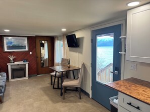 Smart TV, fireplace, DVD player, books