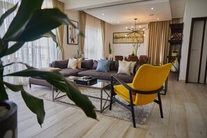 TV connectée, espaces bureaux