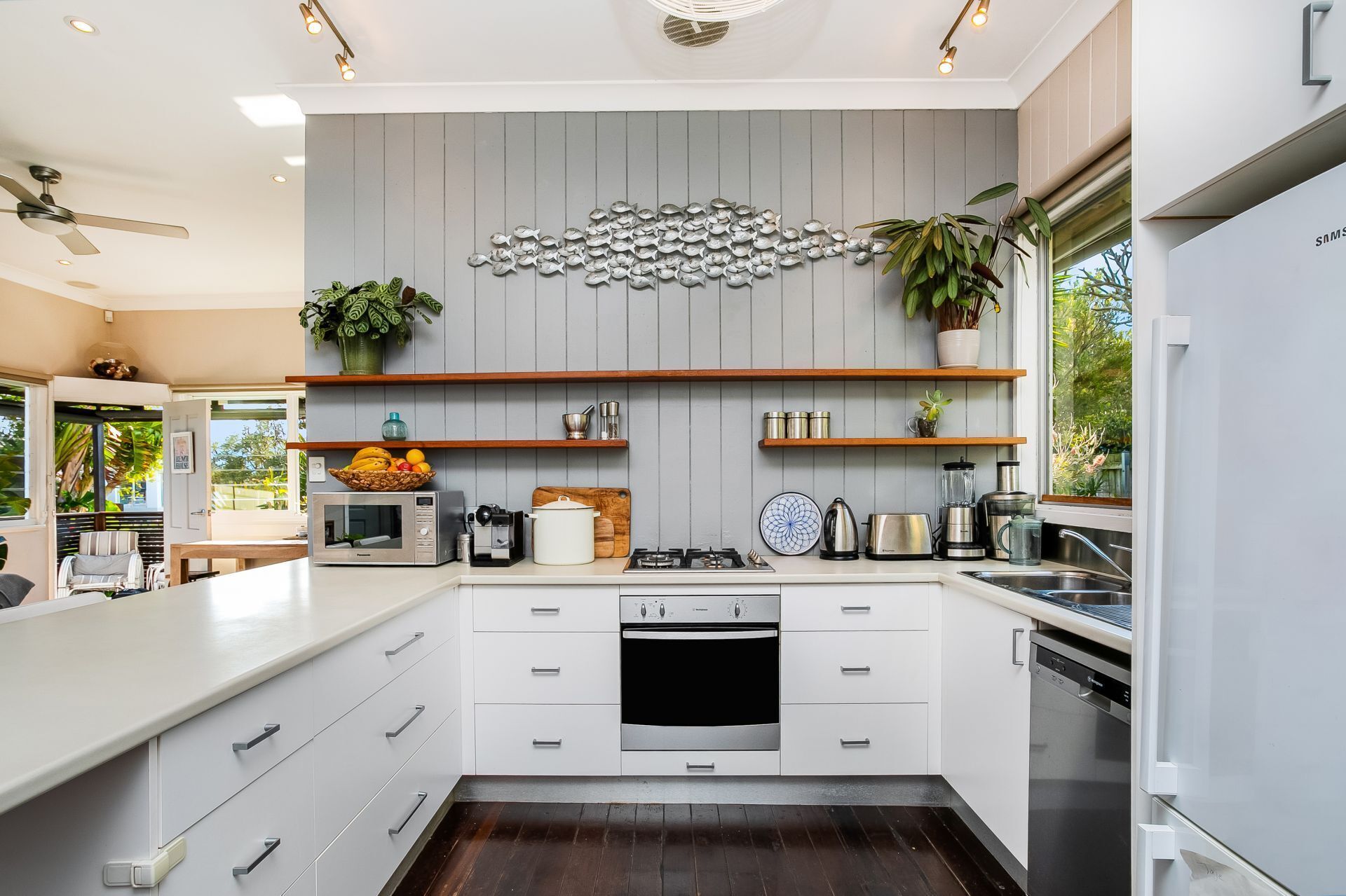 Family Beachside Holiday Home