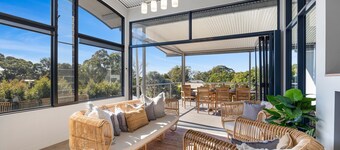 Lumiere, Ocean View, Pool, Large Family Home