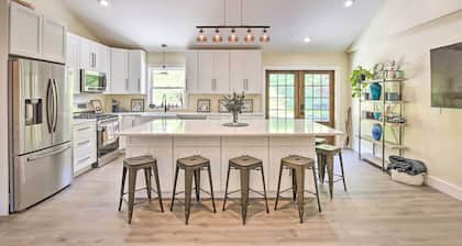 Modern NY Home w/ Views By Hudson Valley Hiking!