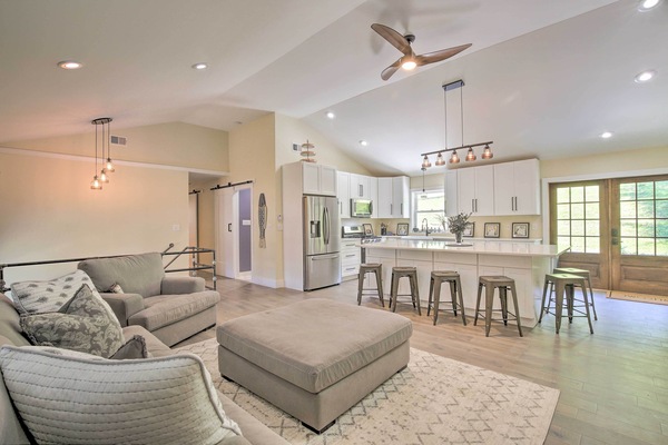 Hopewell Junction Vacation Rental | 3BR | 2.5BA | 2 Stories | 1,850 Sq Ft