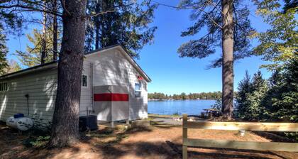 Cozy new cabin on Lac Courte Oreilles!!