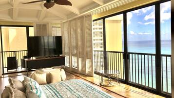 2 chambres, bureau, fer et planche Ă repasser, lit parapluie