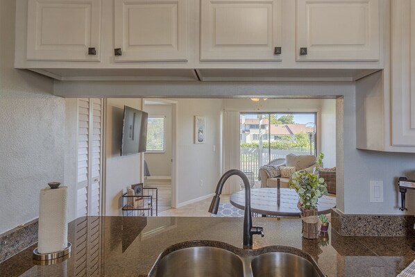 Apartment, 1 Bedroom, Balcony | Private kitchen