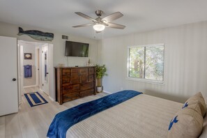 Apartment, 2 Bedrooms, Pool Access, Pool View | 2 bedrooms, individually decorated, bed sheets - IRB Poolside Unit A Star5vacations (Indian Rocks Beach)