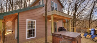 Treehouse Ellijay Star5vacations
