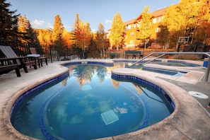 Indoor pool, outdoor pool - Ski & Summer Breckenridge Resort 1BR 2Beds w/Parking & Amenities (Breckenridge)