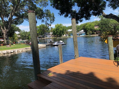 Weeki River Lodge Star5vacations