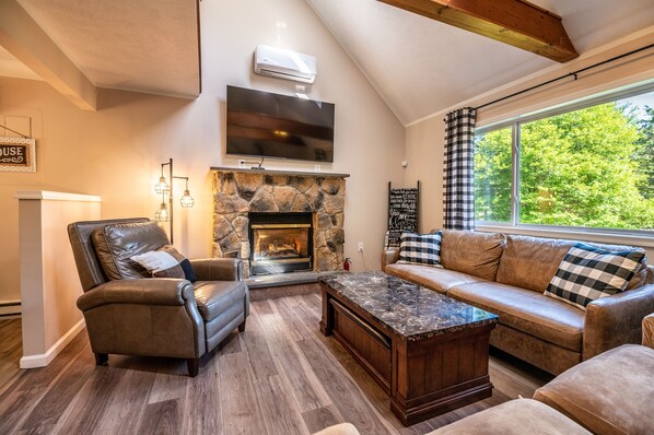 Smart TV, fireplace, table football