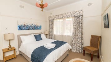 3 makuuhuonetta, silitysrauta/-lauta, Wi-Fi, vuodevaatteet